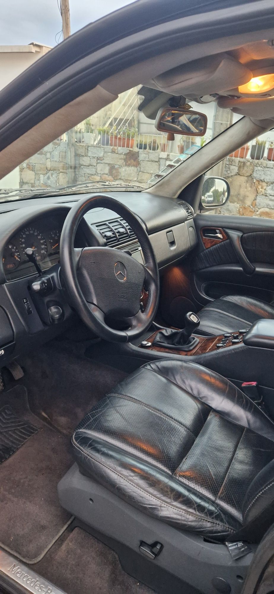 Mercedes benz  ml270