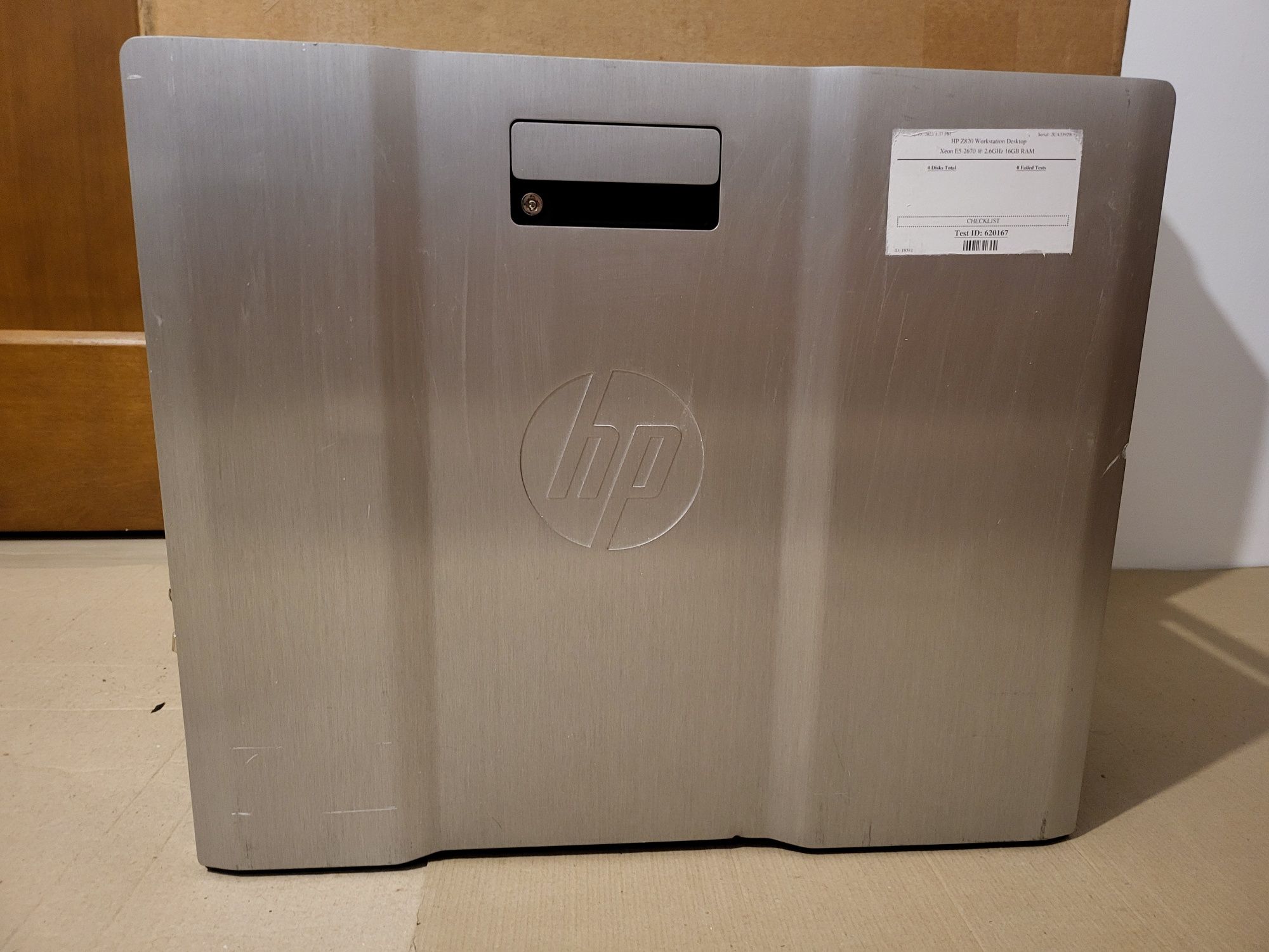 HP Z820 Workstation серверний комп'ютер