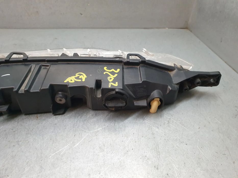 Luz circulação diurna esquerda CITROËN C4 Picasso II