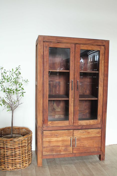 Witryna kolonialna masywna drewniana klasyczna