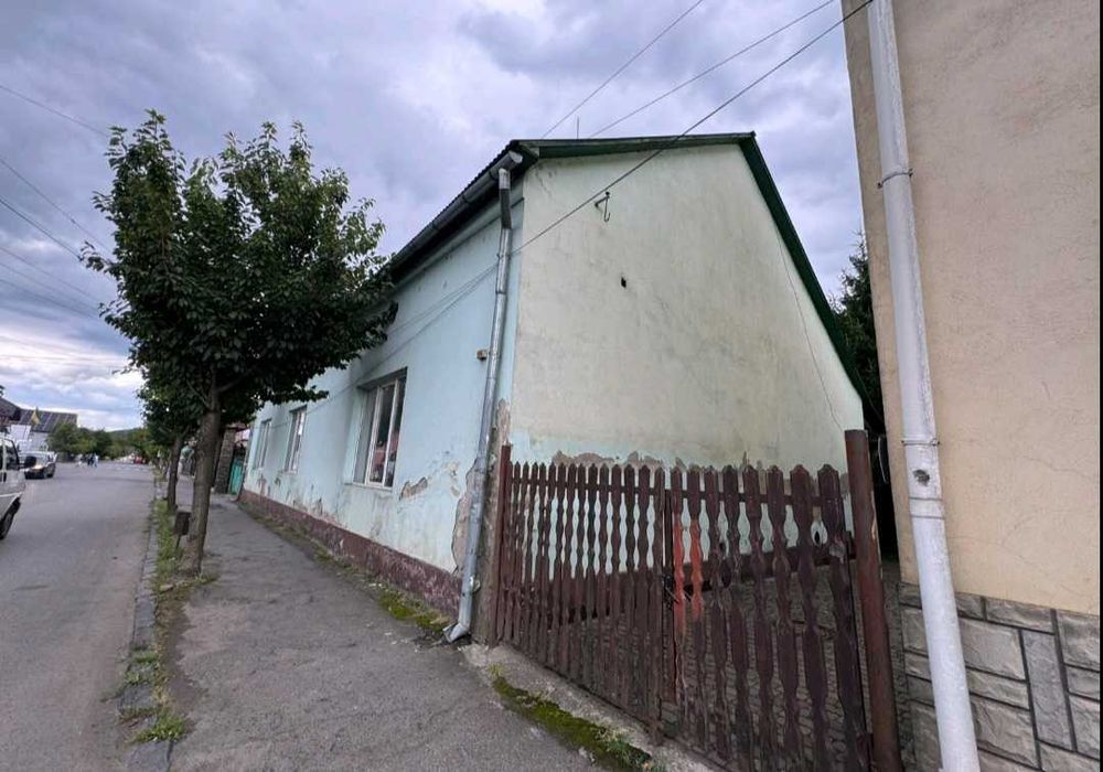 Нежитлові будівлі - м. Іршава, Закарпатська обл.