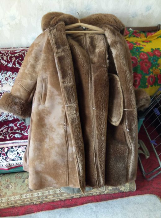 женская дубленка 48  50 размер