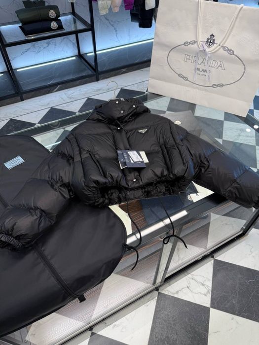 Пуховик Прада Prada жіночий натуральний качиний пух
