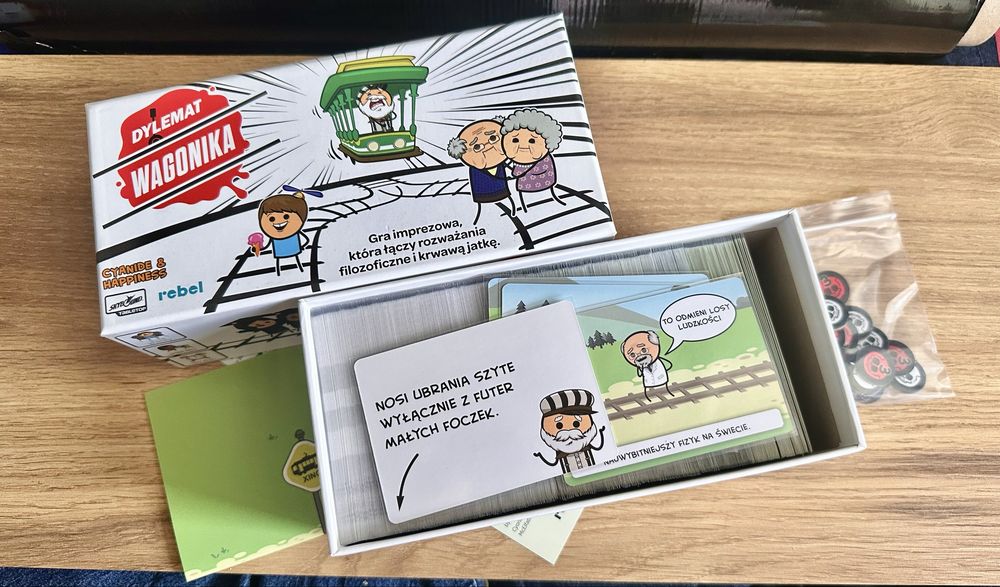 Dylemat wagonika karty w koszulkach