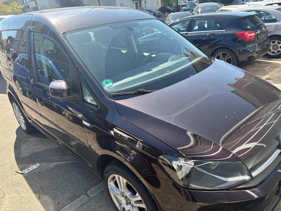 Vw Caddy live benzyna