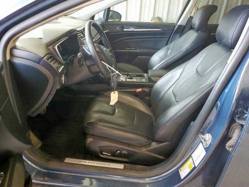 Ford Fusion Titanium 2019 /
