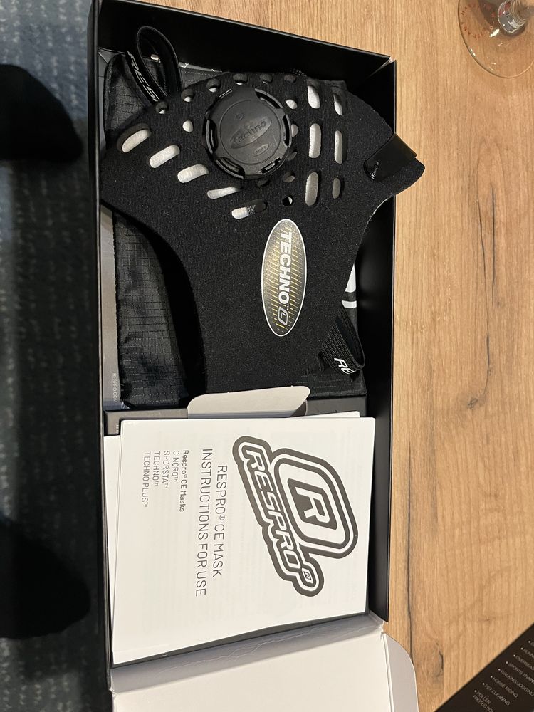 Maska antysmogowa  sportowa Respro Techno L