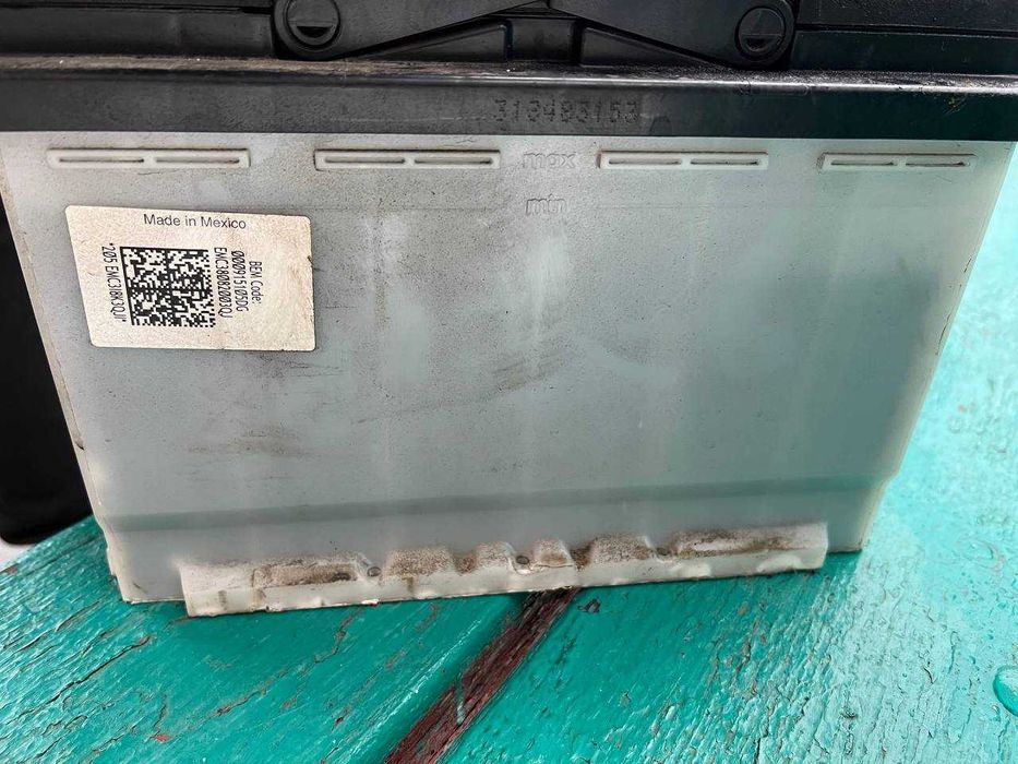 продаю акумулятор  2015 року на vw, audi, seat  и т.д