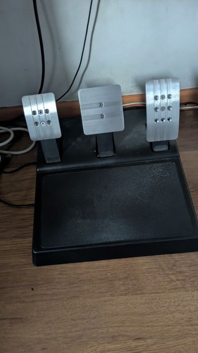 Kierownica thrustmaster t300rs GT + shifter th8s