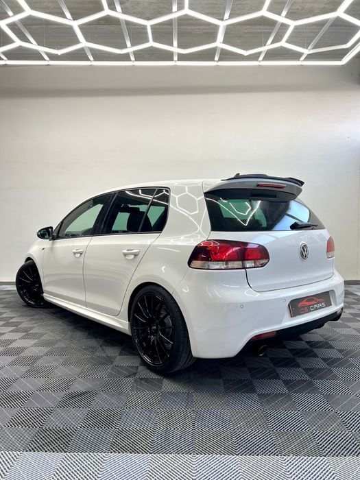 VOLKSWAGEN GOLF 6 1.6 TDI R-Line