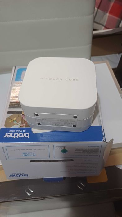 Brother PT-P300BT P-Touch Cube urządzenie do etykietowania,