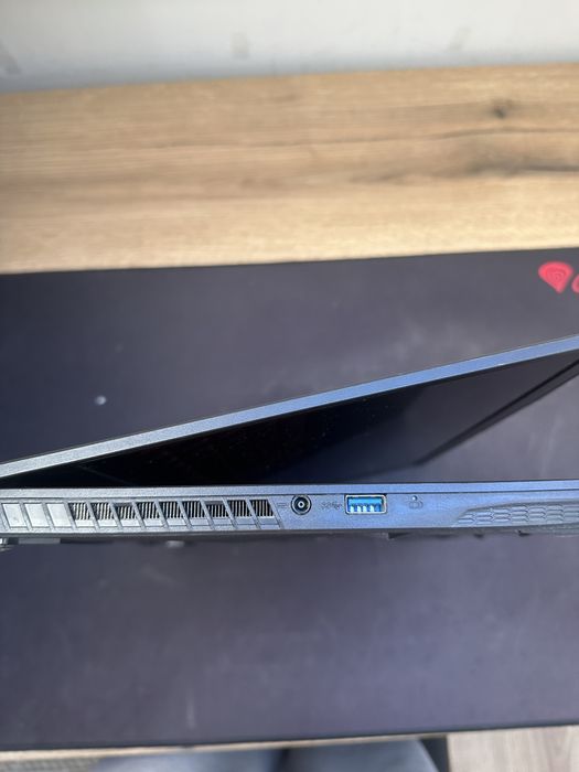 Laptop Msi thin GF63 12VE