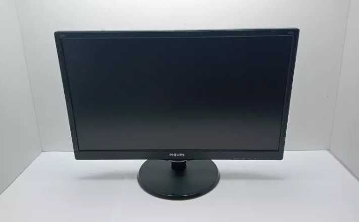 Как новый! Монитор 22 дюйма Philips Филипс