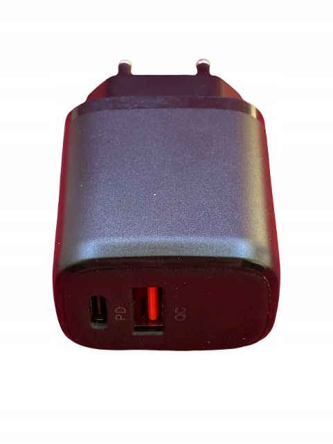 outlet szybka ładowarka sieciowa uniwersalna kostka est-20w usb qc 3.0