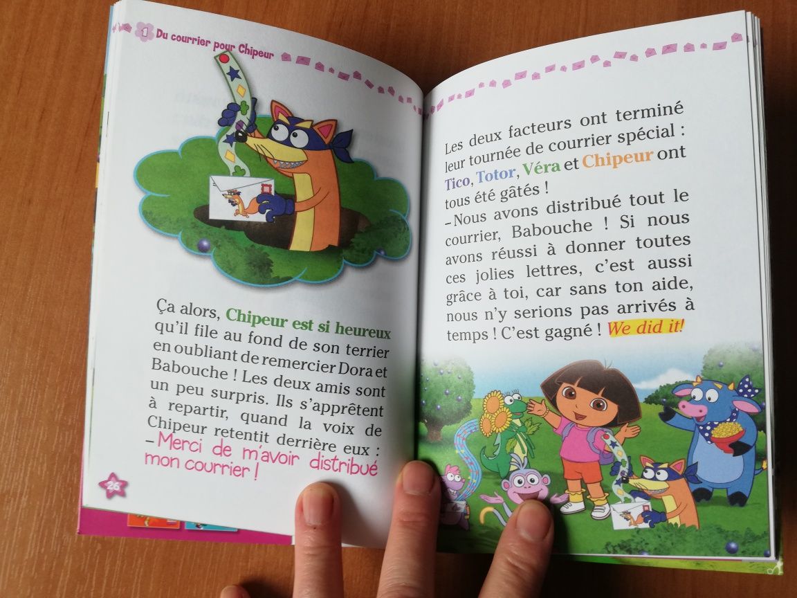 Książeczka po francusku z serii Dora poznaje świat