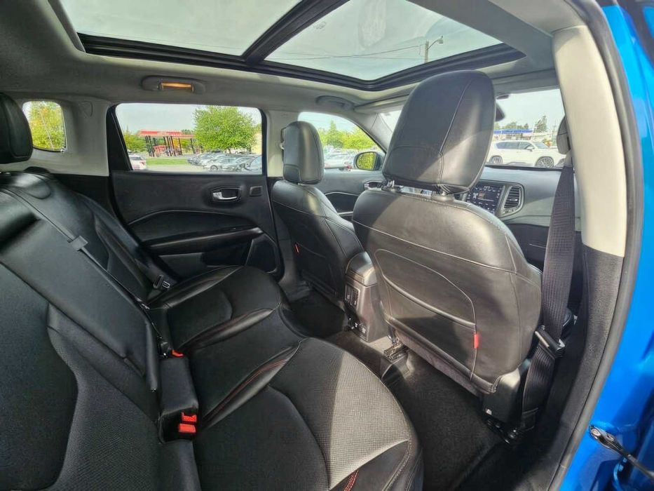 Jeep Compass Trailhawk      2021