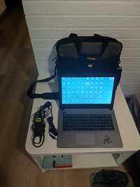 Laptop Asus 4 g ram 750 dysku I 3