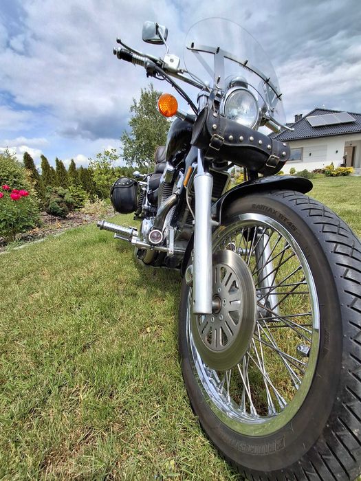 Suzuki Intruder vs 1400 Chopper