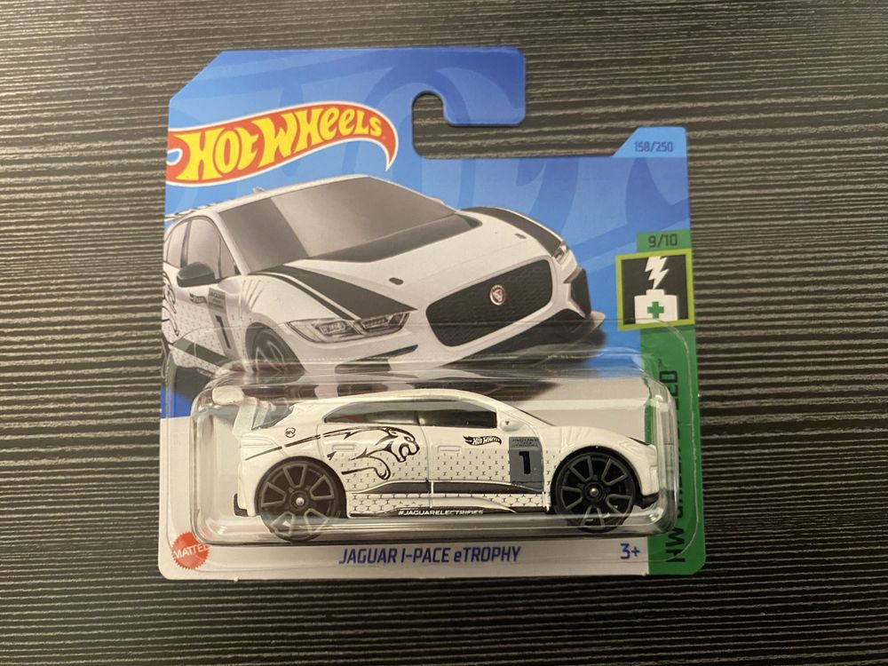 Hot Wheels Jaguar I-Pace eTrophy NOWY