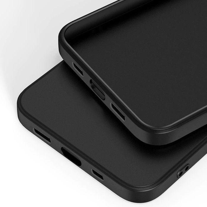 Etui Silikonowe Matt Do Motorola E22 /E22I Czarne Carbon