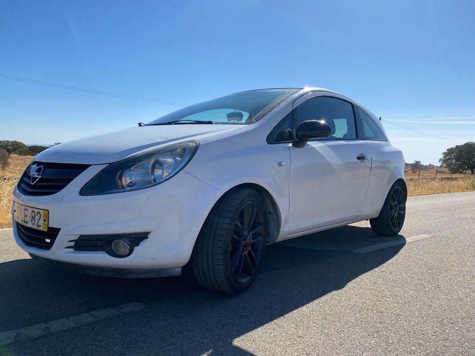 Opel Corsa 1.2 Black Edition