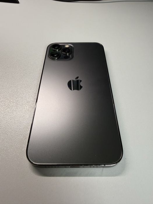 IPhone 12 pro 256GB STAN IDEALNY (z oryginalnym pudełkiem i ładowarką)