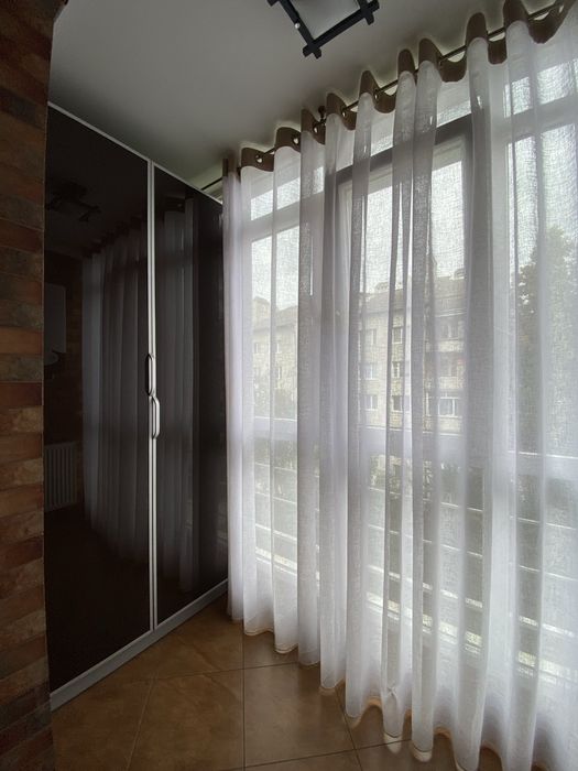 Оренда 2 кімнатної квартири по вулиці Коновальця ( поруч White Center)