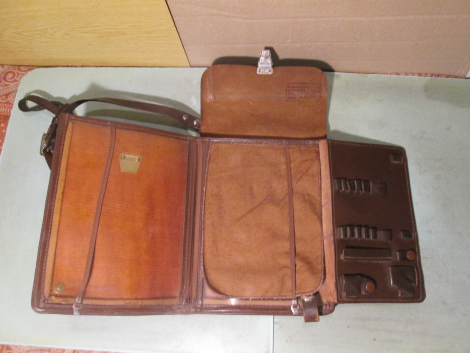 Планшет офіцерський розкладний. СРСР. Натуральна шкіра. 31 х 21 х 6 см