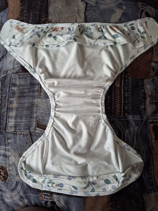 Памперси, підгузники, вкладиші, тренувальні труси