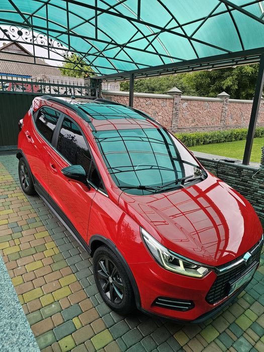 BYD YUAN електро 300 км запас