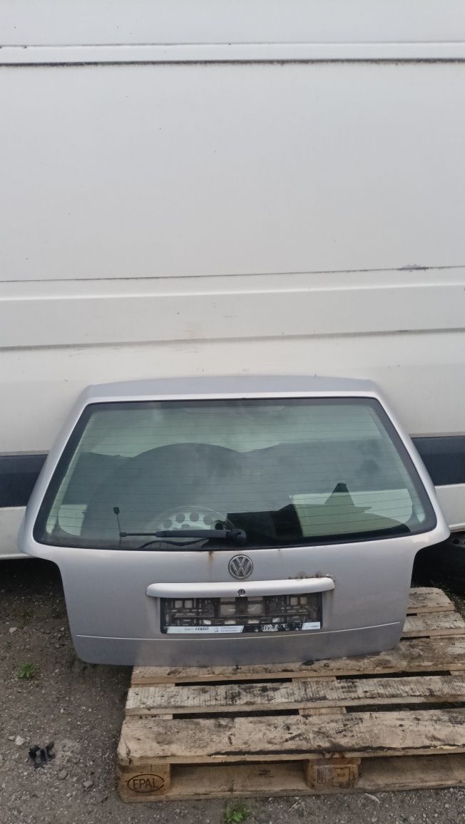 VW Passat B5 combi klapa tylna kpl srebrna