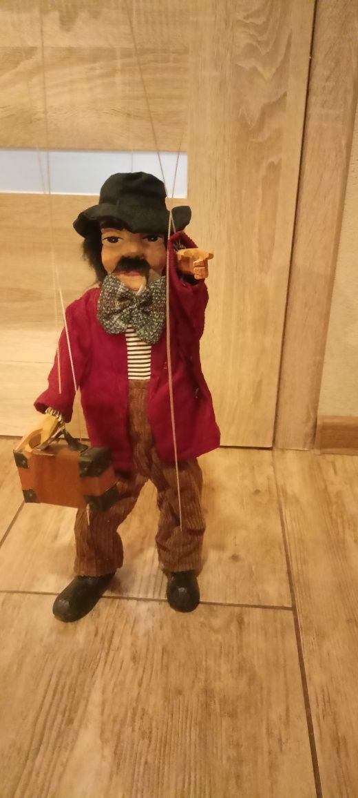 Marionetki dziadek i kominiarz