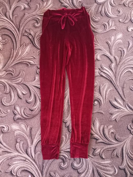 Велюрові штани 44