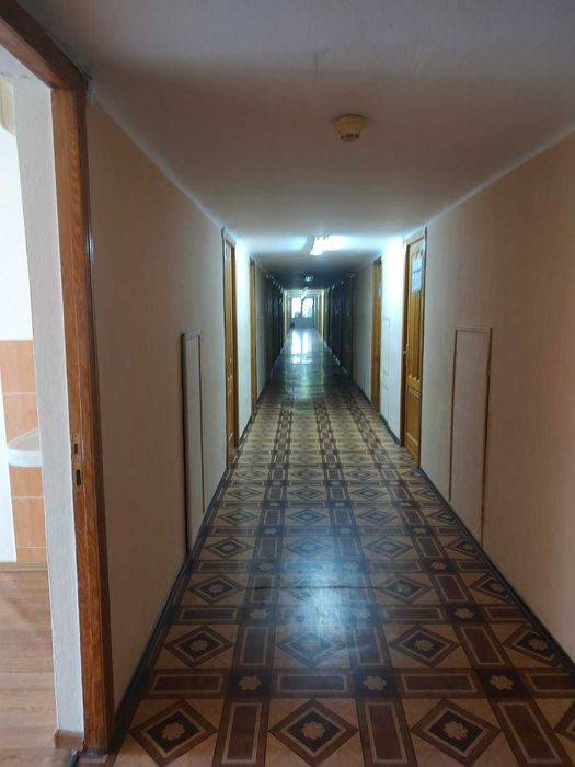 Ст.м. Голосіївська- 1 хв! Здам офіси 14-15-16 м.кв. Є свій сан/вузол!!