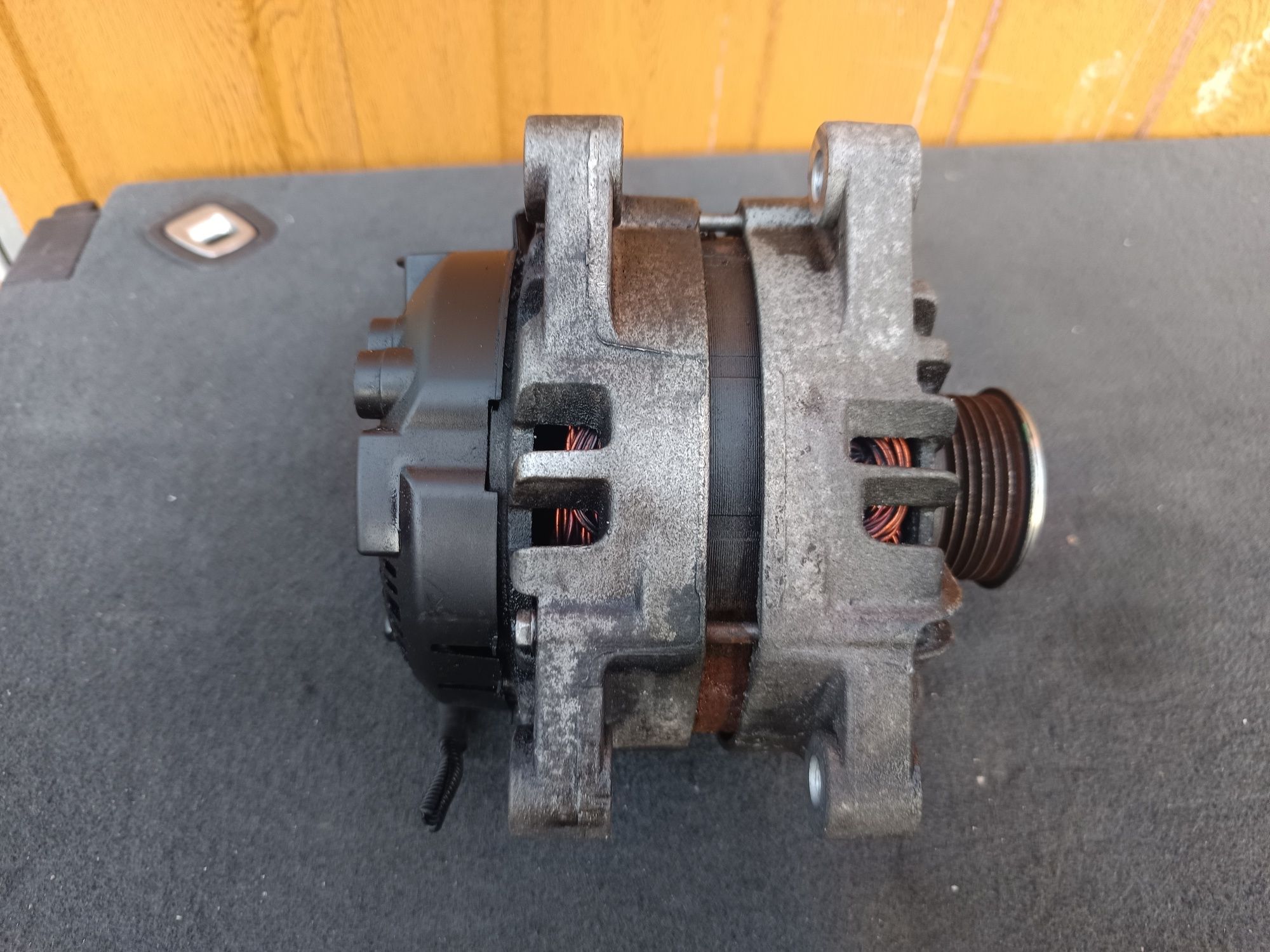 PEUGEOT CITROEN 1.6 HDI Alternator F-vat