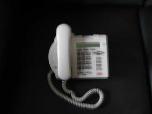 Цифрова телефонна станція Meridian 1 + 59 телефонних апаратов