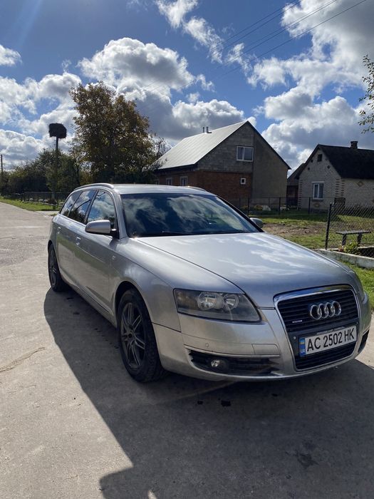 Продам автомобіль audi a6 c6