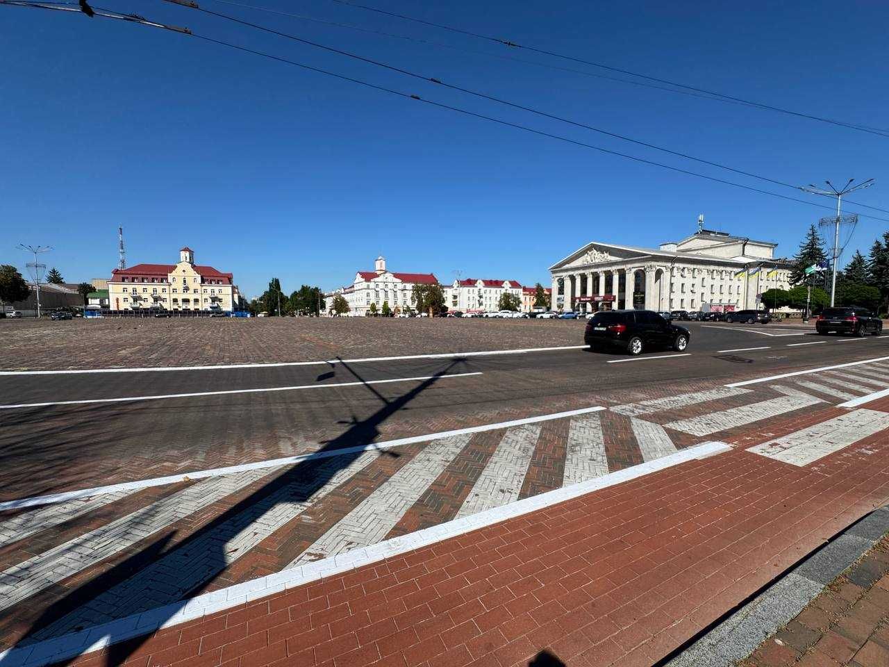 2 кімнатна сталінка, центр міста