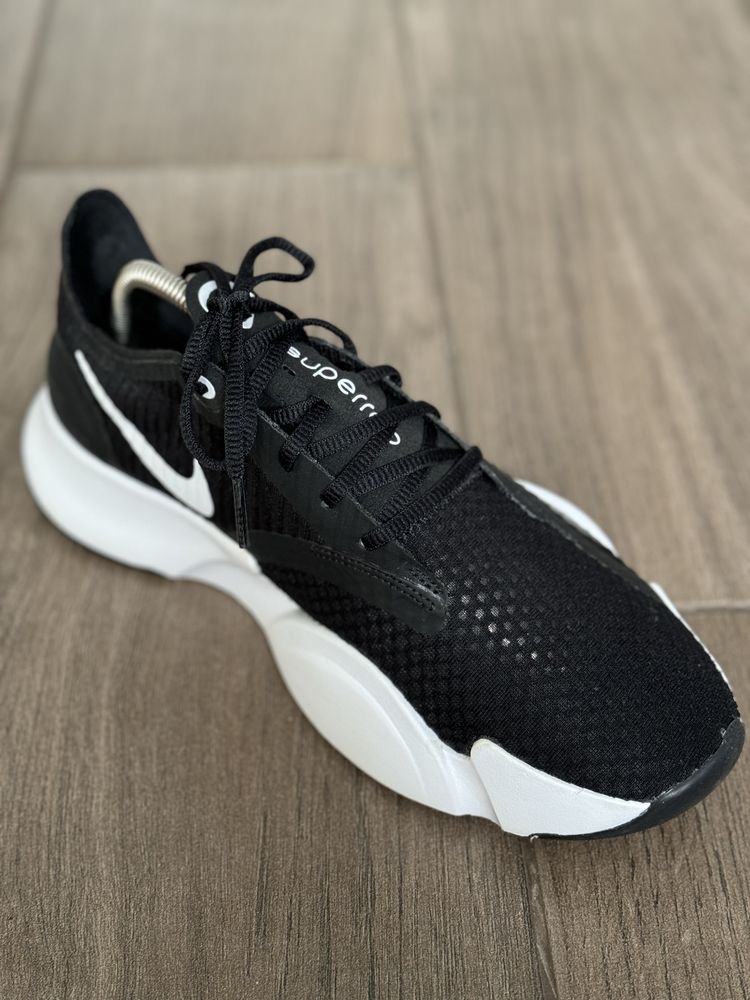 Кроссовки Nike Superrep Go CJ0773-010