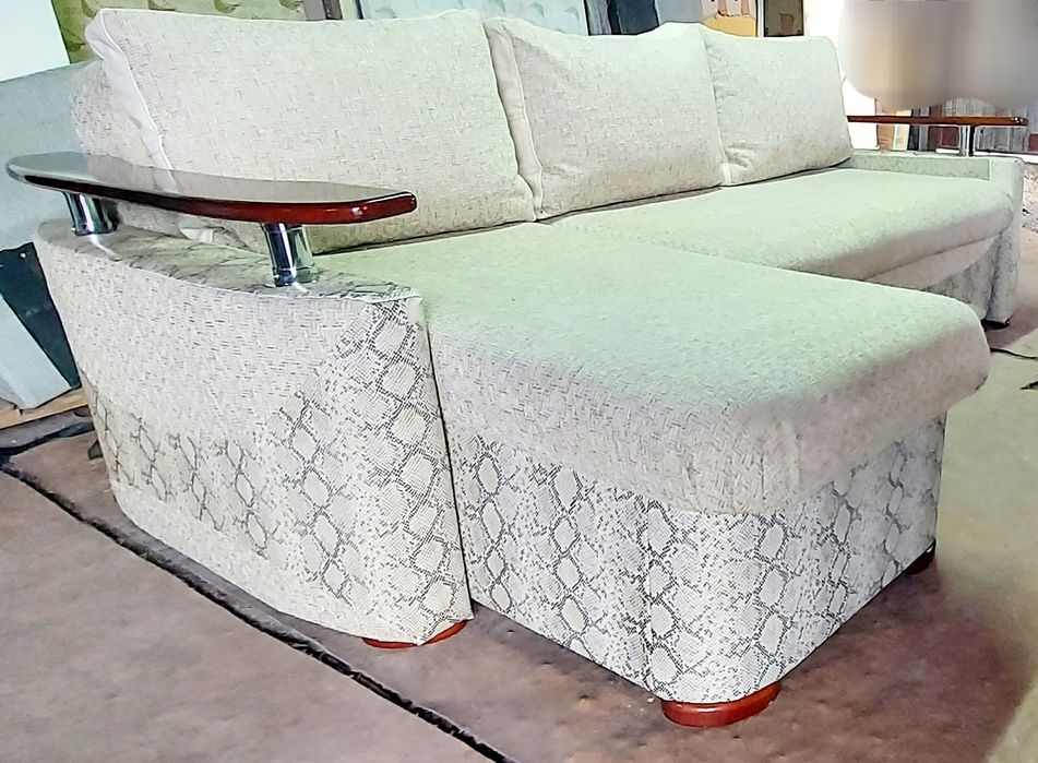 Продам угловой диван. Доставка