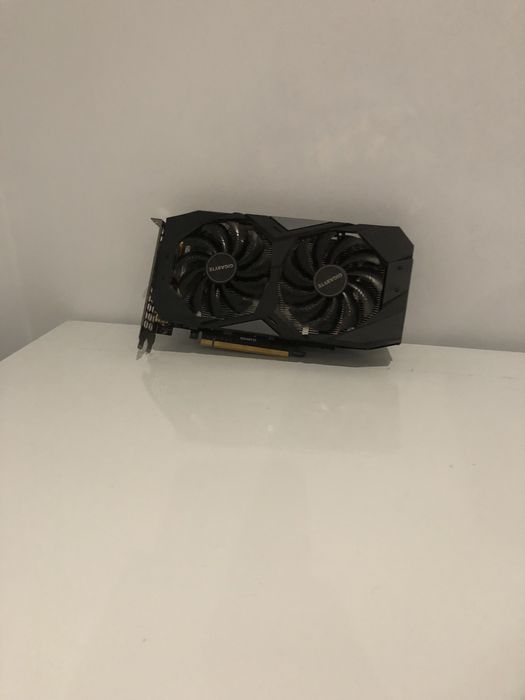 Placa Gráfica GTX 1660 Super 6GB – Ótima para Gaming