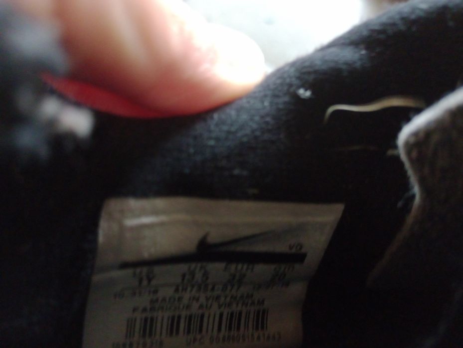 Buty halówki używane Nike r. 32 cena 50zł