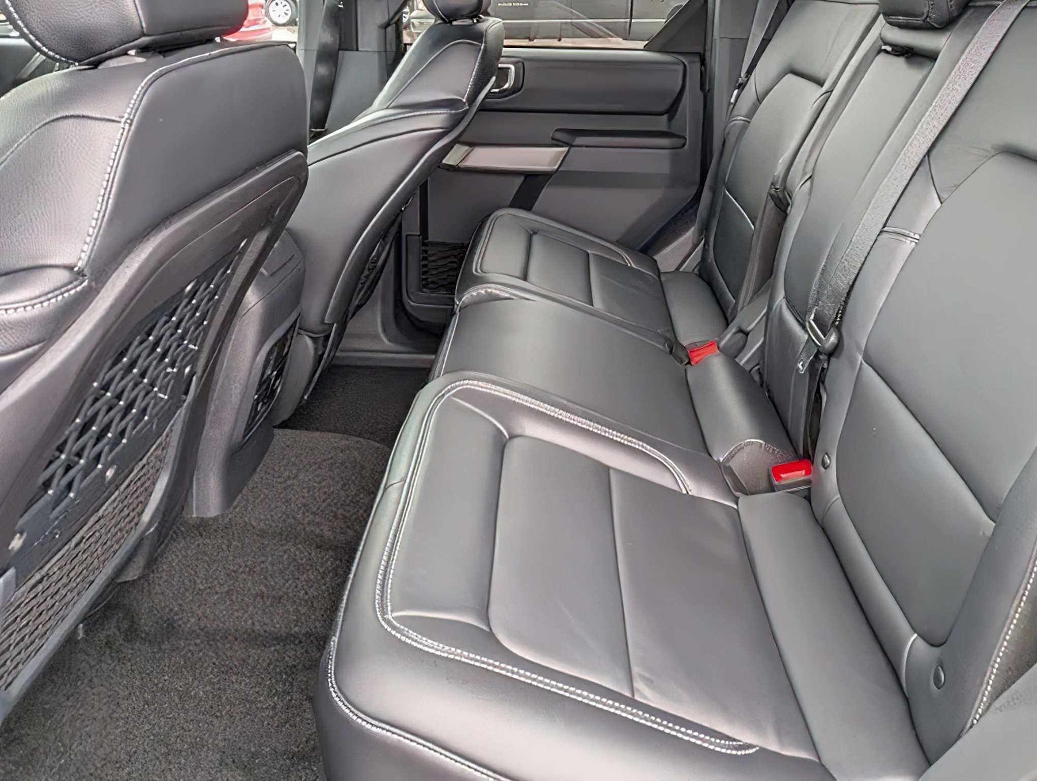 Ford  Bronco First Edition      2021