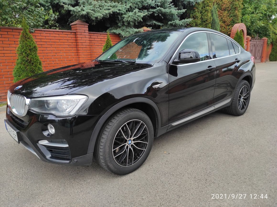 BMW X4 xDrive 20d AT xLine