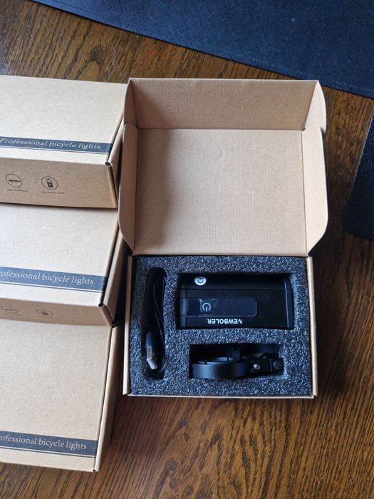 Reflektor led do roweru