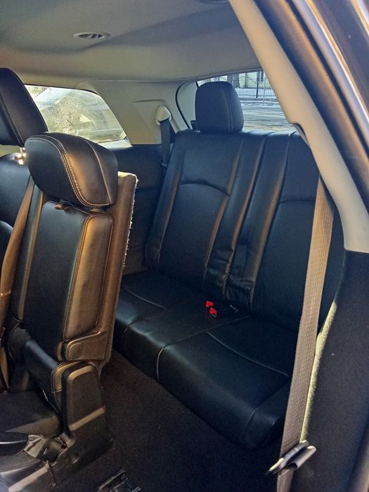 Продам 7-місний універсал Dodge Journey