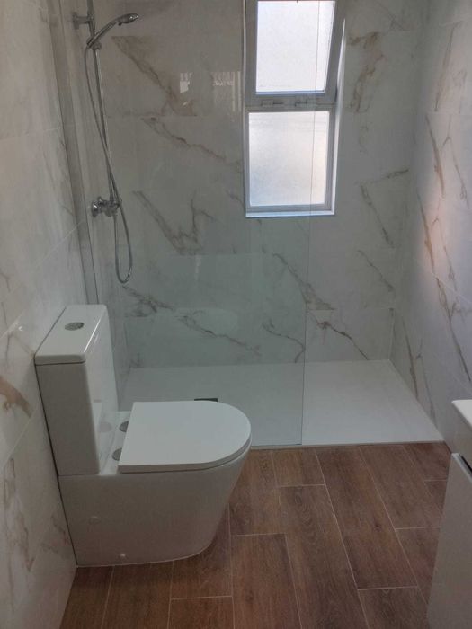 Apartamento T2 Vale de Flores, perto do Continente e ISEC