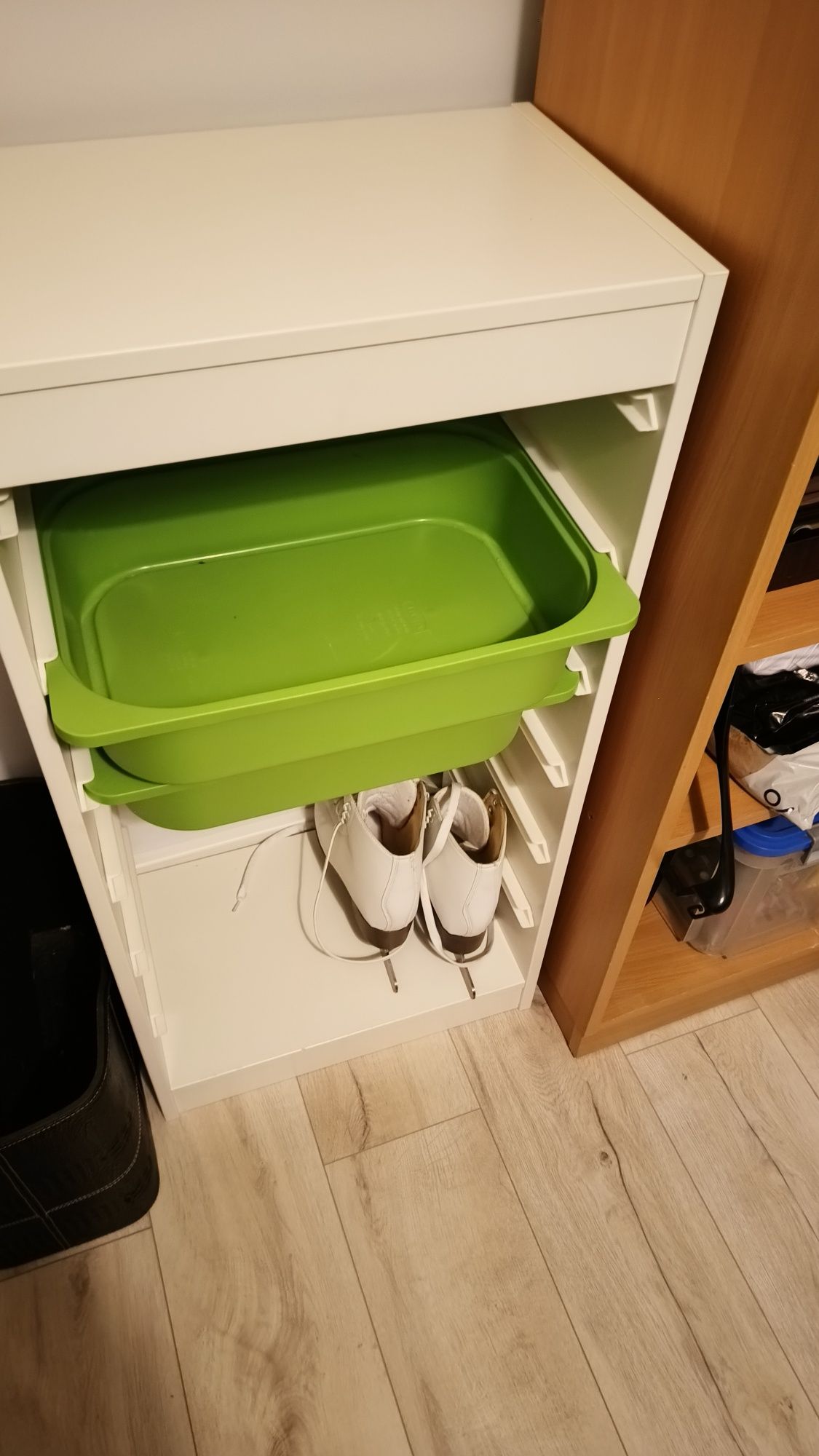 ikea trofast regał z pojemnikami