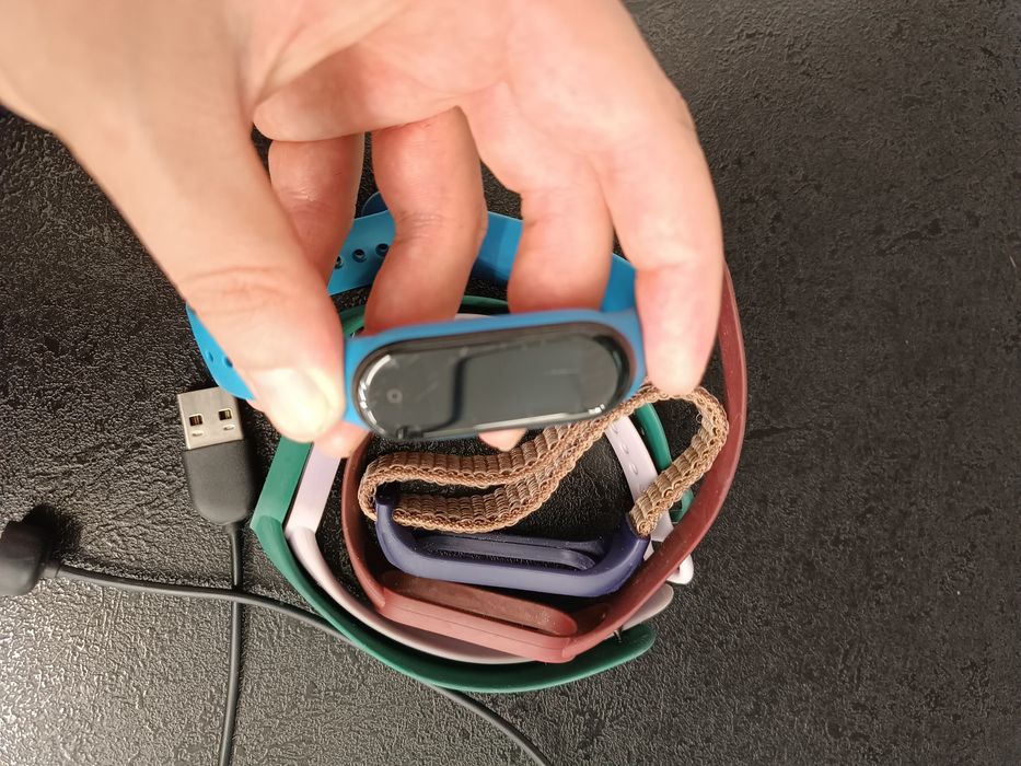 Xiaomi mi band 5 + 5 ремінців