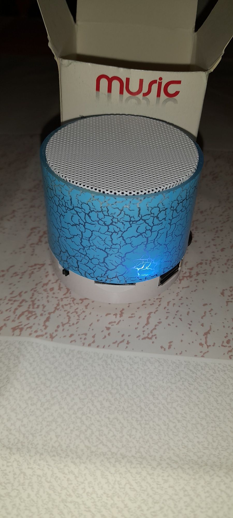 Coluna portátil Bluetooth